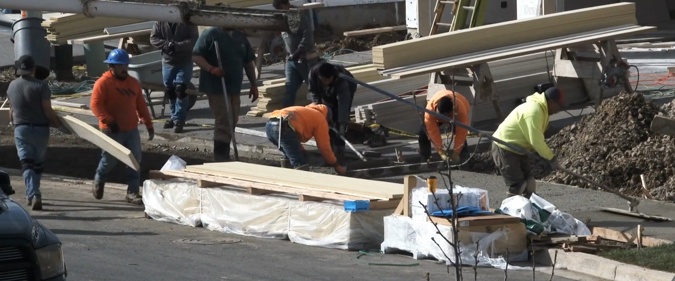 Commercial concrete crew working on large-scale project